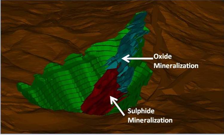 The relative locations of the oxide and sulphide mineralization zones are shown within the outline of the Cerro de Maimón open pit.
